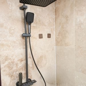 Piano Shower – Stylish, Immersive Shower Experience