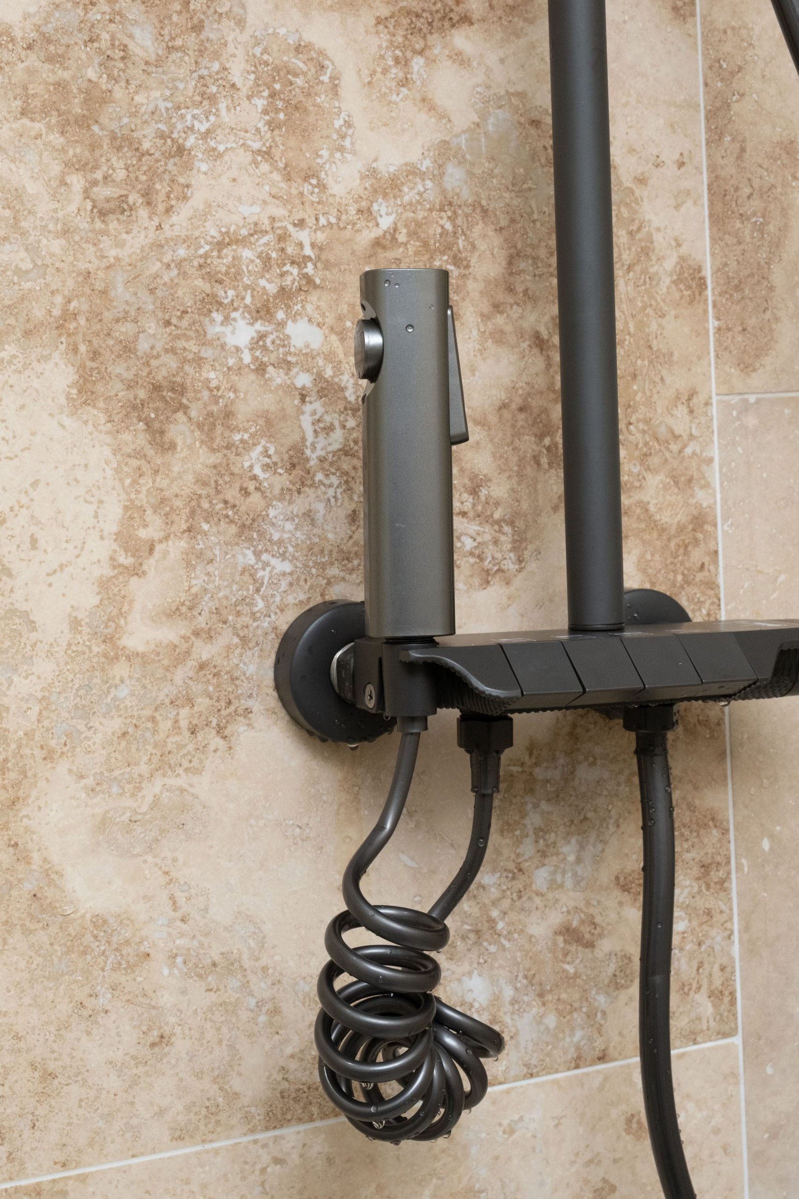 Piano Shower – Stylish, Immersive Shower Experience - Image 2